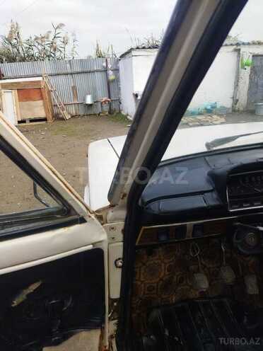 LADA (VAZ) 2101 1981, 60,000 km - 1.5 л - Salyan