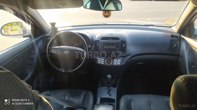 Hyundai Elantra 2009, 203,100 km - 2.0 l - Bakı