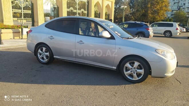 Hyundai Elantra 2009, 203,100 km - 2.0 l - Bakı