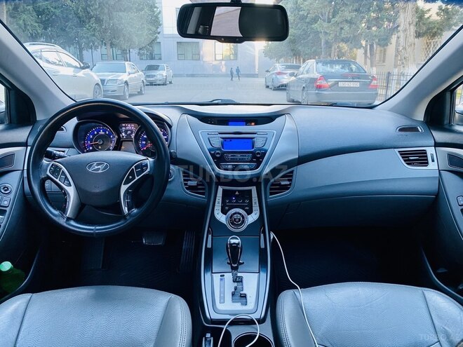 Hyundai Elantra 2012, 193,121 km - 1.8 l - Bakı