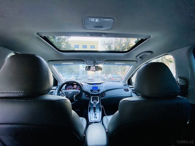 Hyundai Elantra 2012, 193,121 km - 1.8 l - Bakı