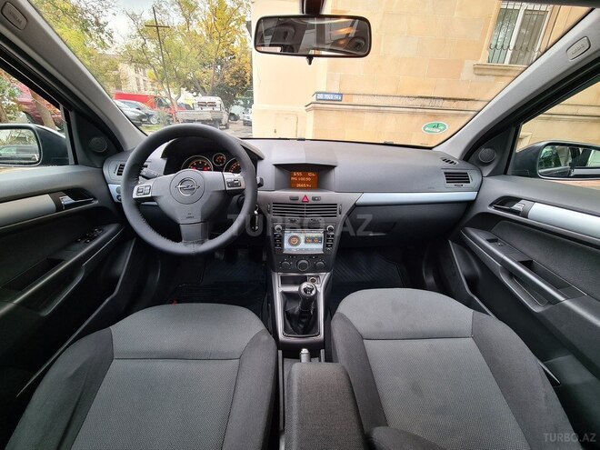 Opel Astra 2006, 148,500 km - 1.4 l - Bakı