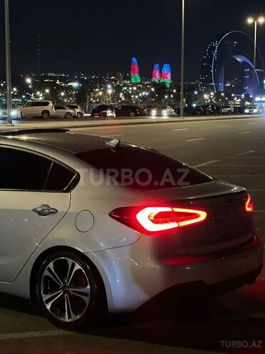 Kia Cerato 2014, 175,000 km - 2.0 l - Bakı