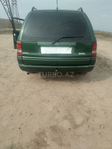 Opel Astra 1997, 240,000 km - 1.6 l - Qazax