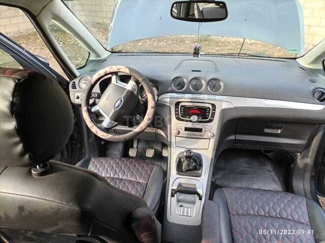Ford Galaxy 2007, 269,000 km - 1.8 l - Tovuz