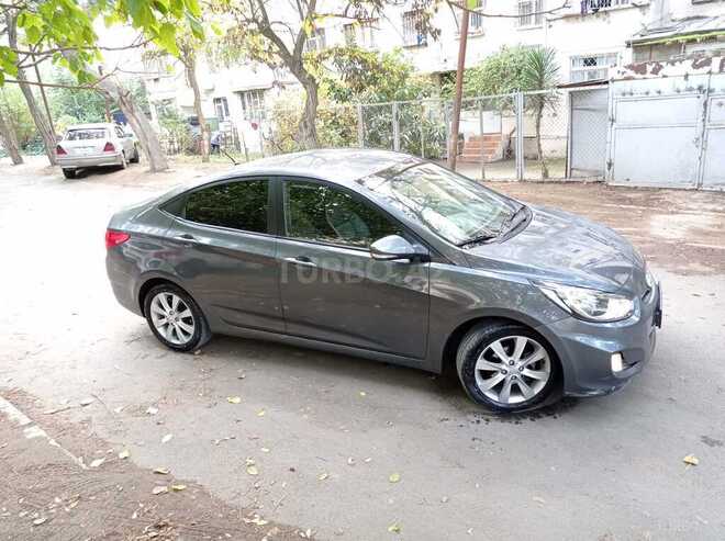 Hyundai Accent 2010, 128,000 km - 1.5 l - Bakı