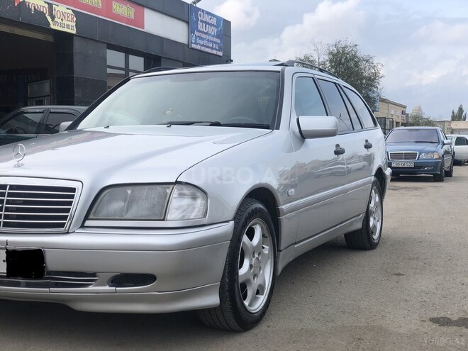 Mercedes C 220 2000, 350,000 km - 2.2 l - Sumqayıt