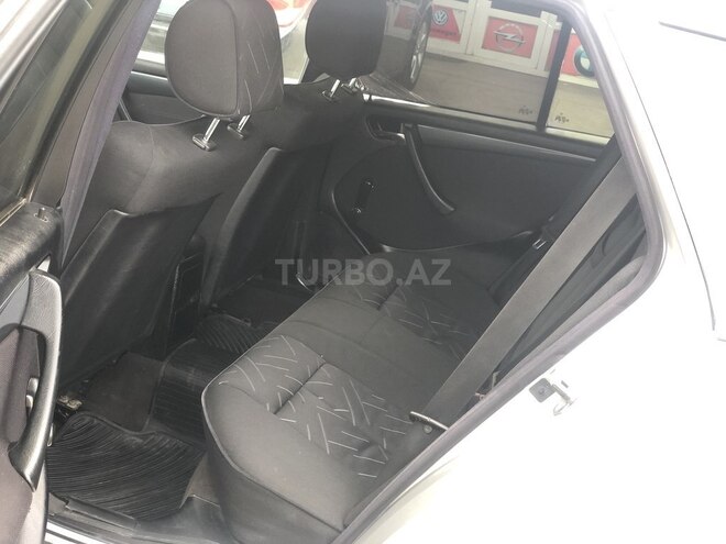 Mercedes C 220 2000, 350,000 km - 2.2 l - Sumqayıt