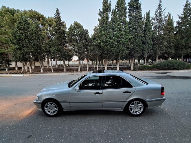 Mercedes C 240 1998, 234,000 km - 2.4 l - Bakı