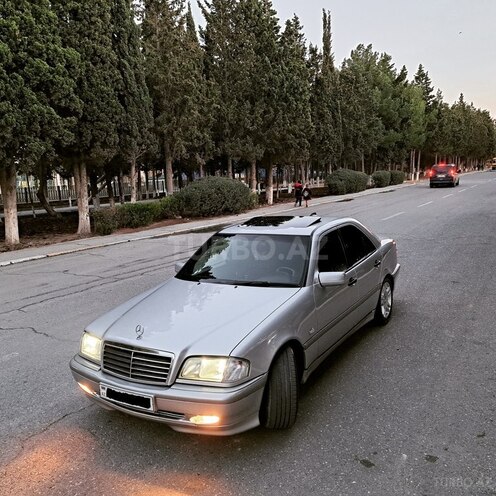 Mercedes C 240 1998, 234,000 km - 2.4 l - Bakı