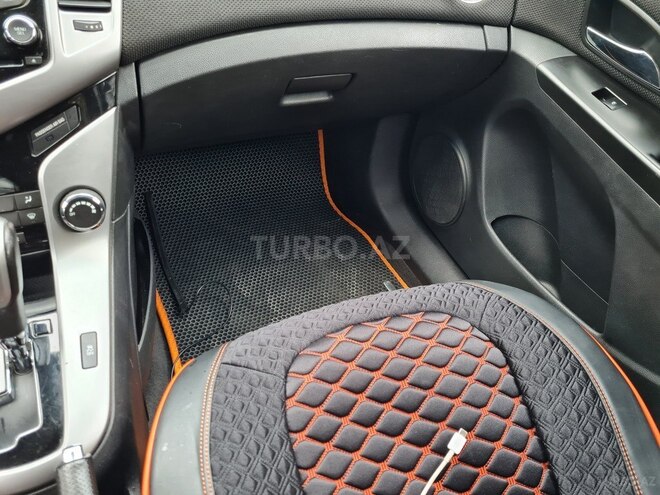 Chevrolet Cruze 2013, 192,000 km - 1.4 л - Füzuli