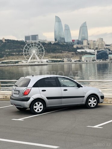 Kia Rio 2009, 221,000 km - 1.4 l - Bakı