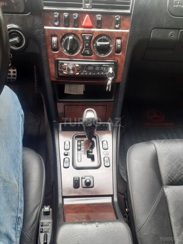 Mercedes C 240 1998, 28,500 km - 2.4 л - Bakı