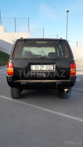 Jeep Grand Cherokee 1997, 500,000 km - 2.5 l - Qazax