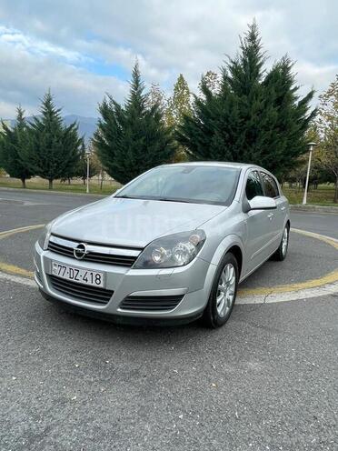 Opel Astra 2004, 202,505 km - 1.4 l - Qax