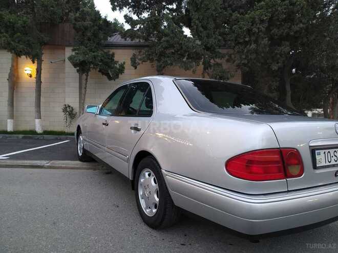 Mercedes E 230 1997, 208,563 km - 2.3 l - Sumqayıt