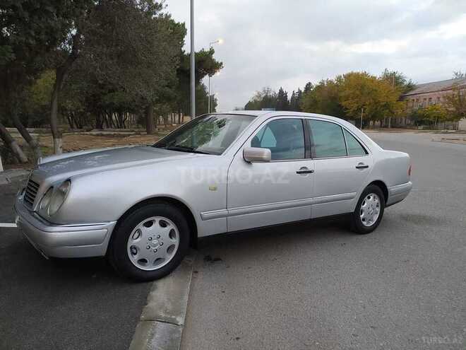 Mercedes E 230 1997, 208,563 km - 2.3 l - Sumqayıt