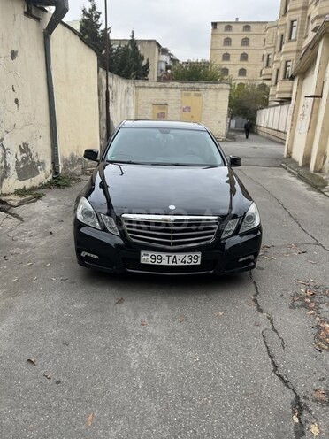 Mercedes E 220 2009, 263,000 km - 2.2 л - Bakı