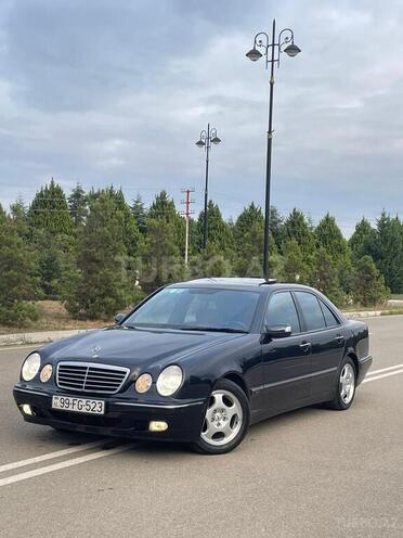Mercedes E 240 2001, 188,000 km - 2.6 l - Mingəçevir