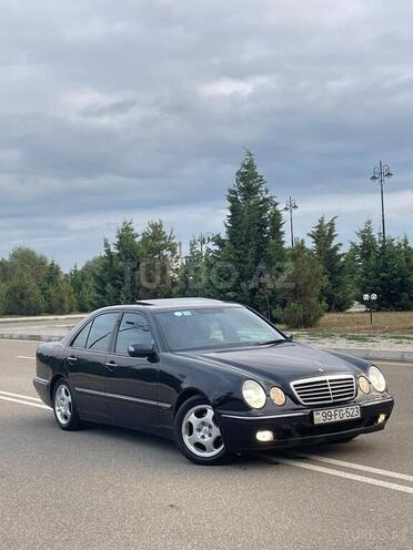 Mercedes E 240 2001, 188,000 km - 2.6 l - Mingəçevir