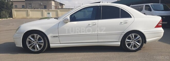 Mercedes C 250 2005, 237,000 km - 2.5 l - Bakı