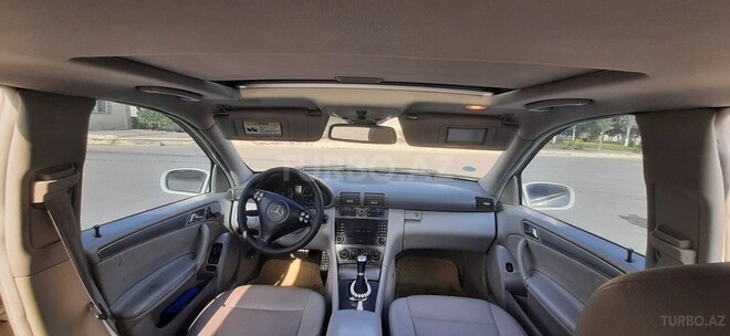 Mercedes C 250 2005, 237,000 km - 2.5 l - Bakı