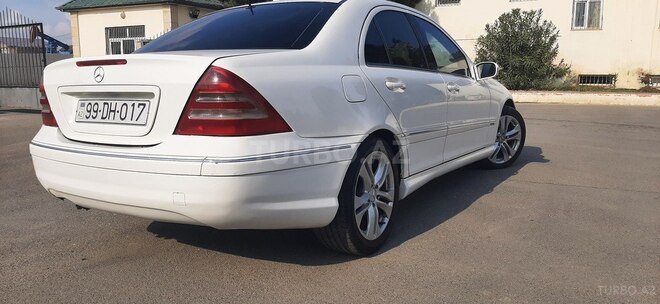 Mercedes C 250 2005, 237,000 km - 2.5 l - Bakı