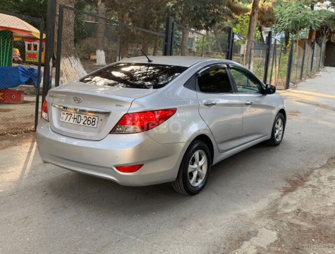 Hyundai Accent 2011, 148,000 km - 1.6 l - Bakı