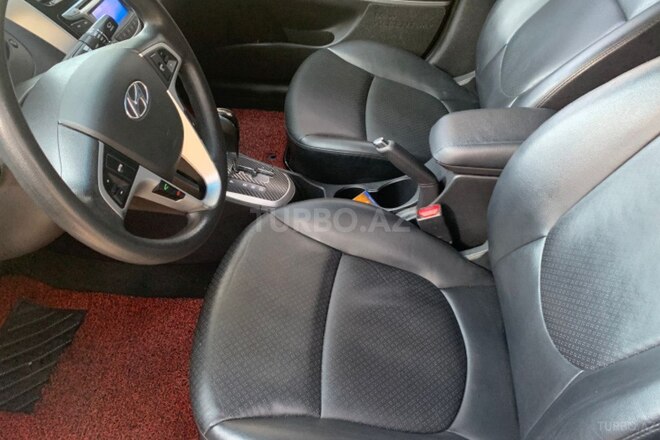 Hyundai Accent 2011, 148,000 km - 1.6 l - Bakı