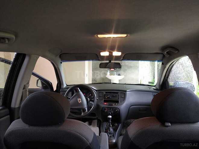 Kia Rio 2007, 259,000 km - 1.4 l - Şəki