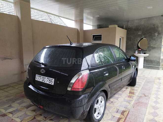 Kia Rio 2007, 259,000 km - 1.4 l - Şəki