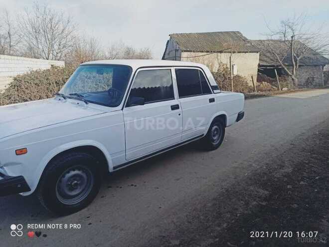 LADA (VAZ) 2107 2009, 14,325 km - 1.6 l - Qazax