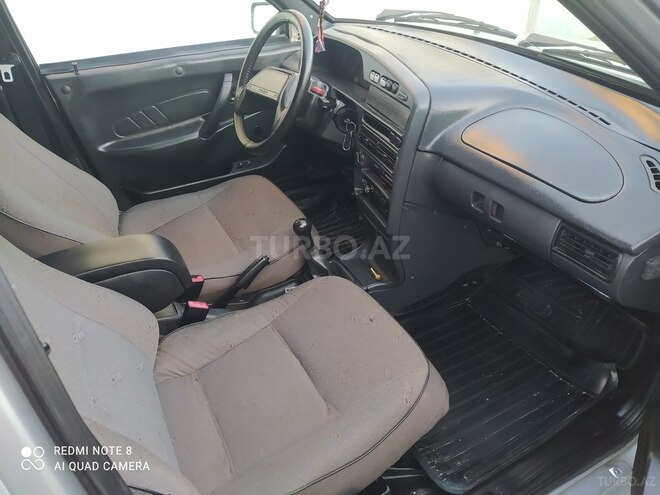 LADA (VAZ) 2115 2004, 165,000 km - 1.5 l - Quba