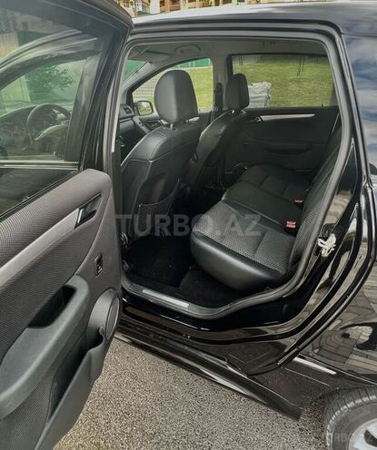 Mercedes B 180 2010, 146,001 km - 1.7 л - Bakı