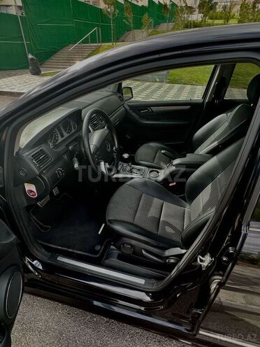 Mercedes B 180 2010, 146,001 km - 1.7 л - Bakı