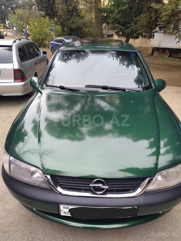 Opel Vectra 1997, 200,000 km - 2.0 л - Bakı