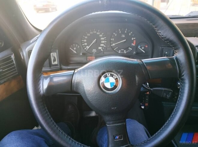 BMW 525 1992, 450,000 km - 2.5 l - Bakı
