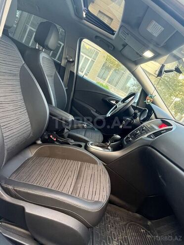 Opel Astra 2015, 64,500 km - 1.6 l - Bakı