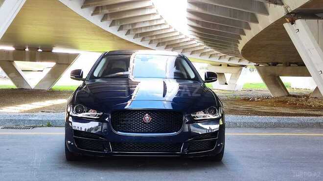Jaguar XE 2018, 39,000 km - 2.0 l - Bakı