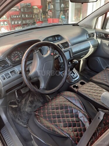 Mitsubishi Chariot 2001, 158,500 km - 2.4 l - Bakı