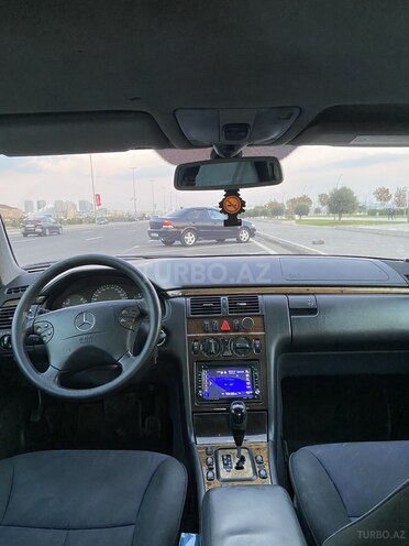 Mercedes E 270 2000, 600,000 km - 2.7 l - Bakı