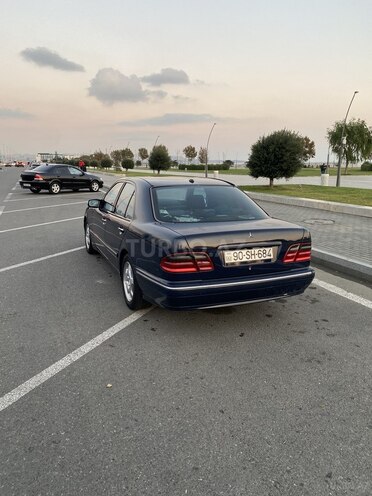 Mercedes E 270 2000, 600,000 km - 2.7 l - Bakı