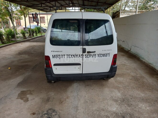 Peugeot Partner 2005, 12,000 km - 1.8 л - İmişli