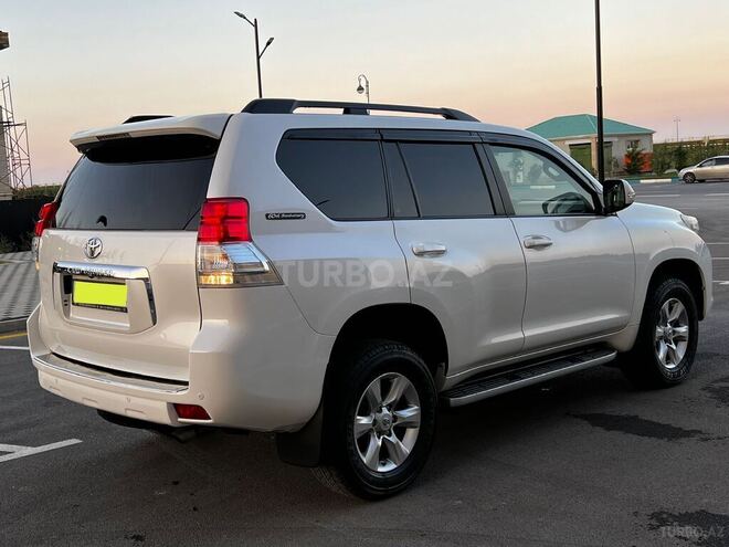 Toyota Prado 2011, 173,000 km - 3.0 l - Bakı