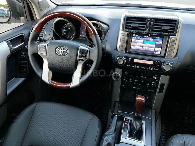 Toyota Prado 2011, 173,000 km - 3.0 l - Bakı