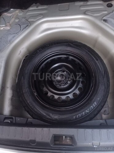 Toyota Corolla 2007, 260,000 km - 1.4 l - Bakı
