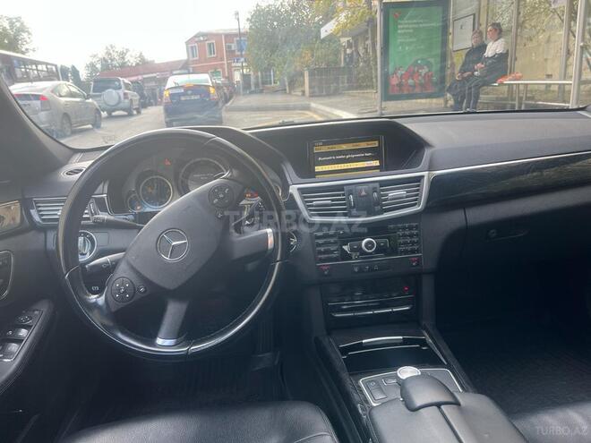 Mercedes E 350 2010, 168,000 km - 3.5 l - Bakı