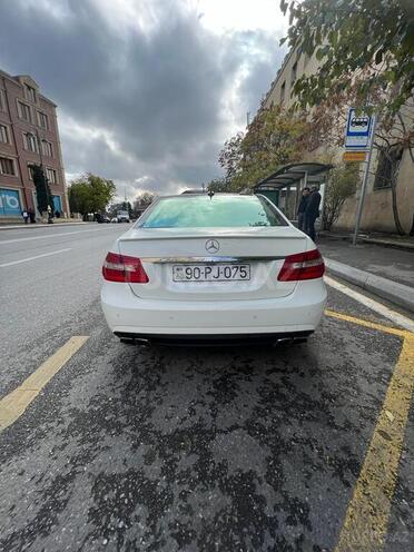 Mercedes E 350 2010, 168,000 km - 3.5 l - Bakı