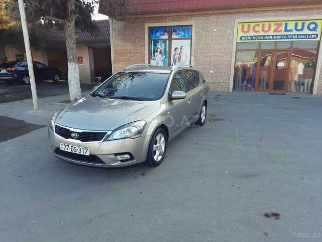 Kia Ceed 2010, 244,523 km - 1.4 l - Şəmkir
