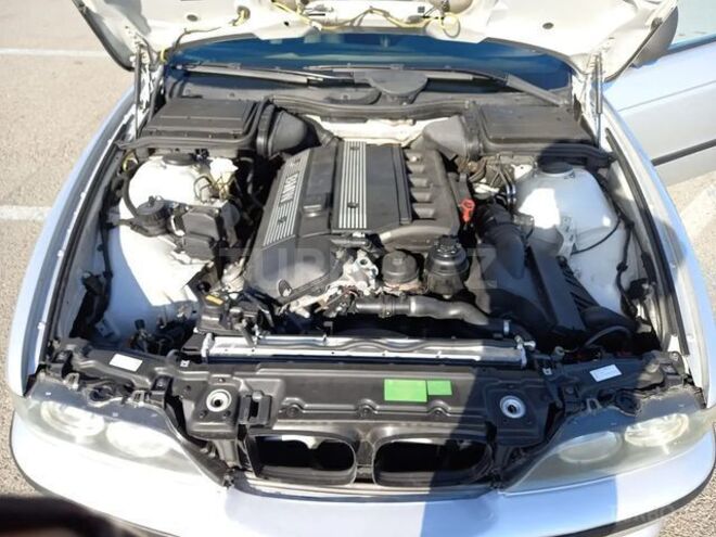 BMW 525 2000, 172,456 km - 2.5 л - Bakı